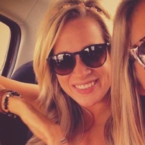 Meet your Posher, Bailey